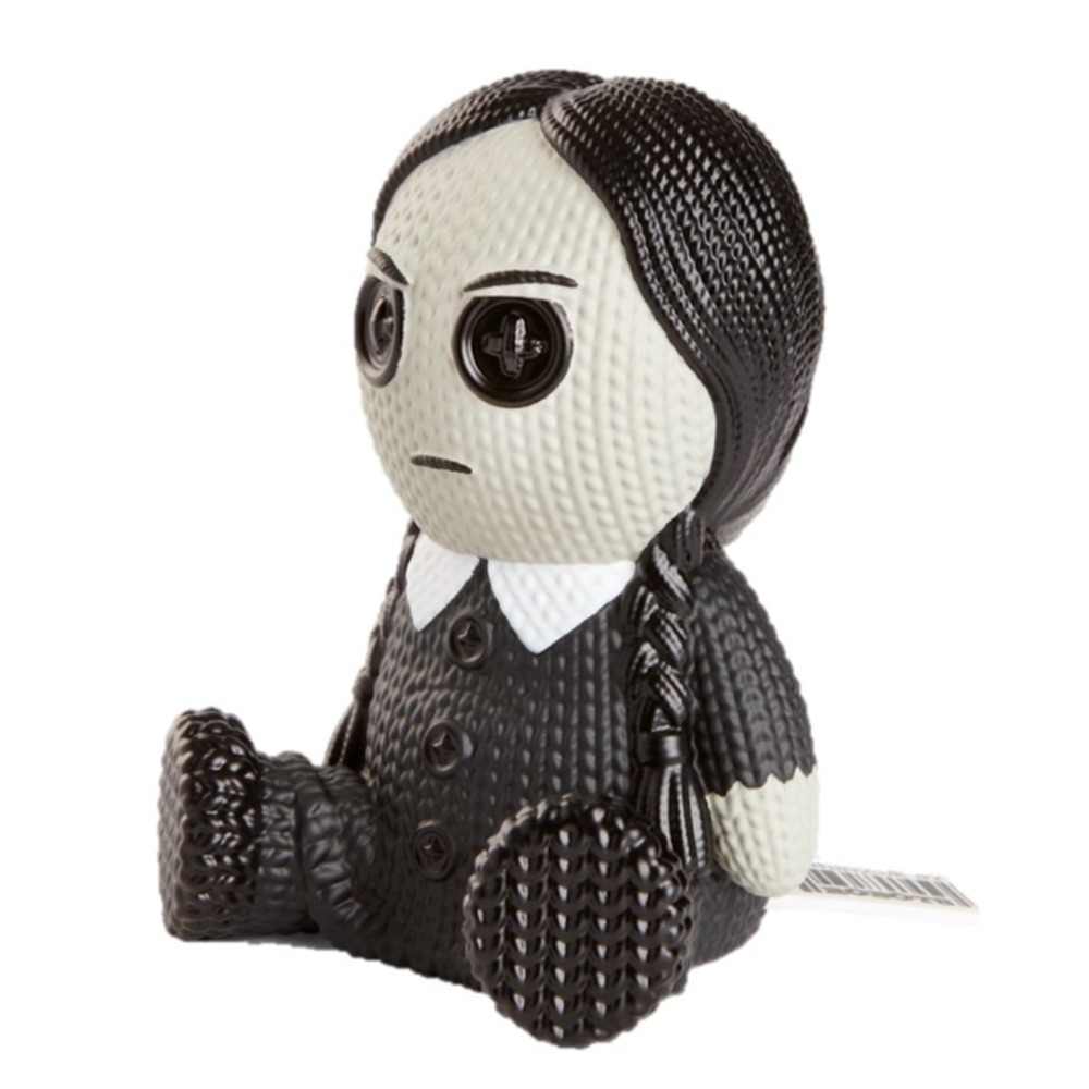 figura-knit-series-la-familia-addams-miercoles-addams (3)