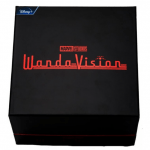 Réplica de la Tiara de Wanda Maximoff y el colgante S.W.O.R.D.