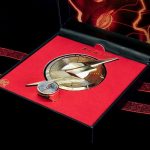 REPLICA DC COMICS THE FLASH PIN Y ANILLO