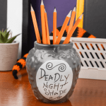 Lapicero Macetero Deadly Nightshade Pesadilla antes de Navidad Disney