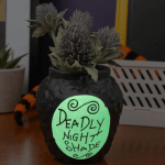 Lapicero Macetero Deadly Nightshade Pesadilla antes de Navidad Disney