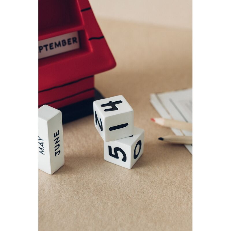 Calendario Perpetuo 3D Snoopy Calendario Perpetuo 3D Snoopy