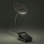 Lampara para libro Halcon Milenario Star Wars 20cm