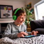 Auriculares inalámbricos verdes para niños Minecraft